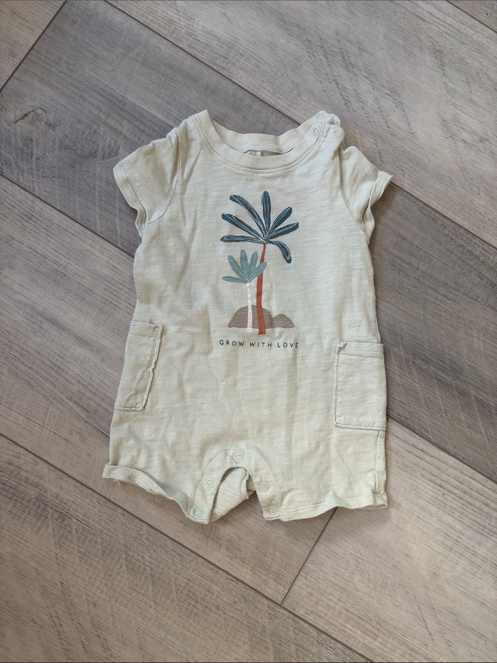Neutral 'Grow With Love' Palm Print Baby One-Piece Bodysuit